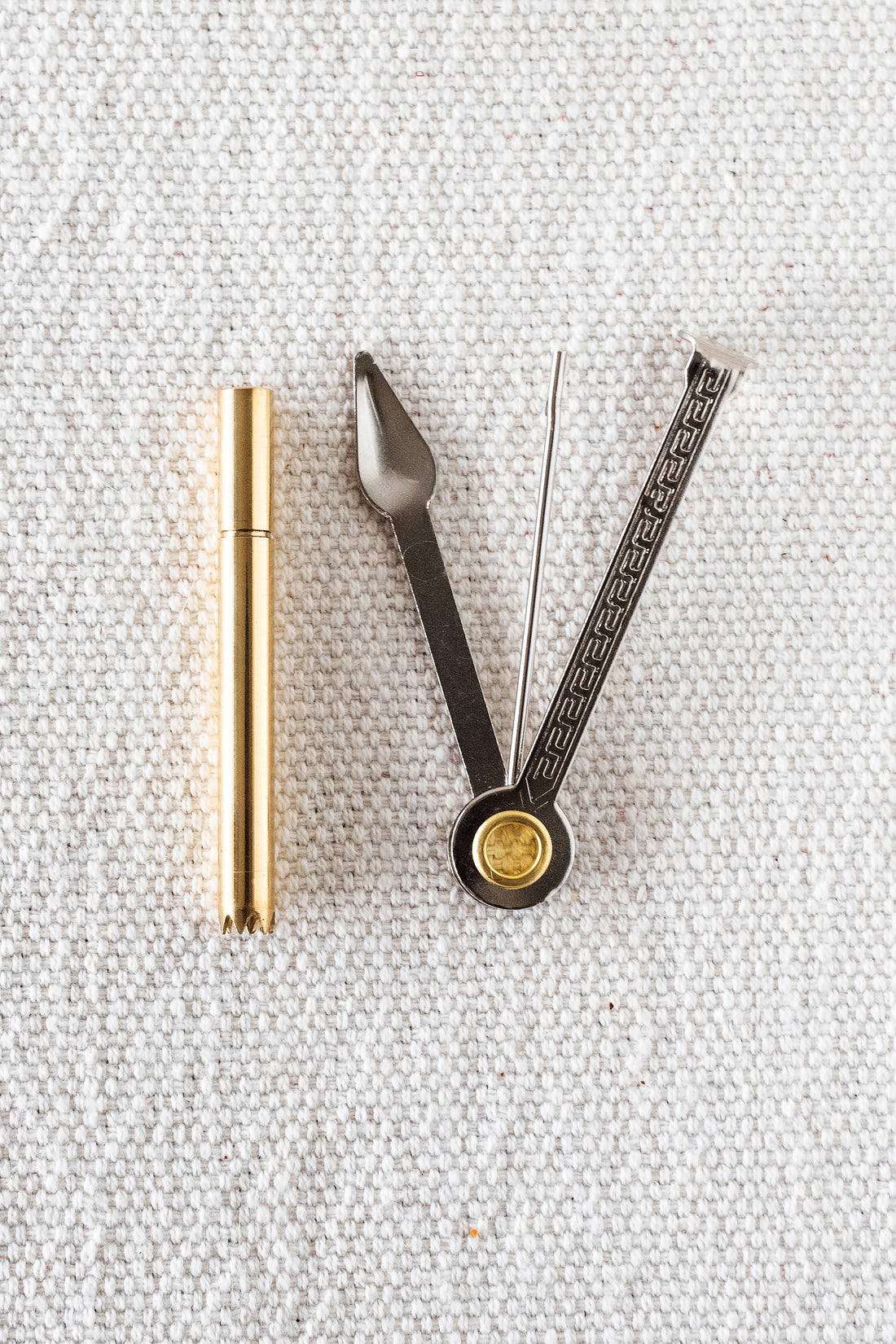 Brass one hitter pipe with cleaning tool