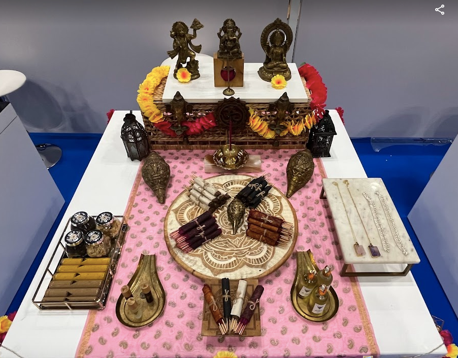 tridevi_artisanal best handmade incense pendant spice perfume