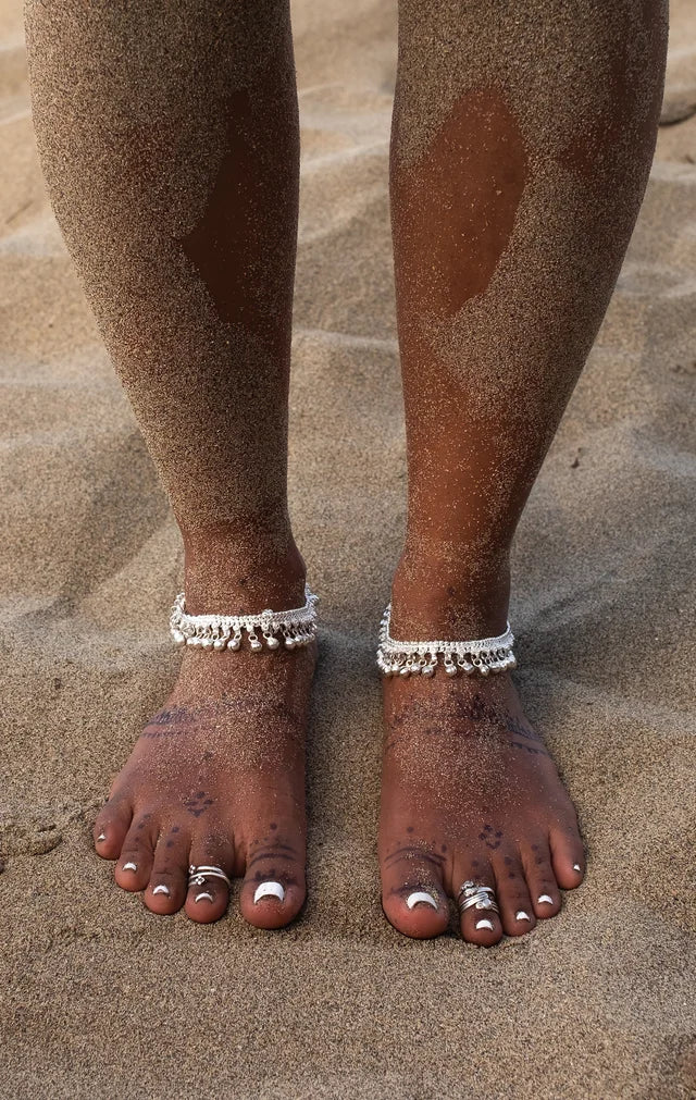 Tridevi PYAAL: INDIAN SILVER ANKLETS-best anklets